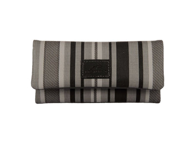 Borsa portatabacco Mestango Yacht 1009 in pelle nera chiusura magnetica