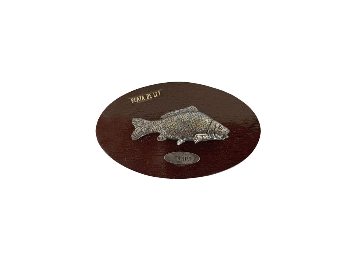 Muela Silverware Carp Fish On Wooden Tablet cm 10x6