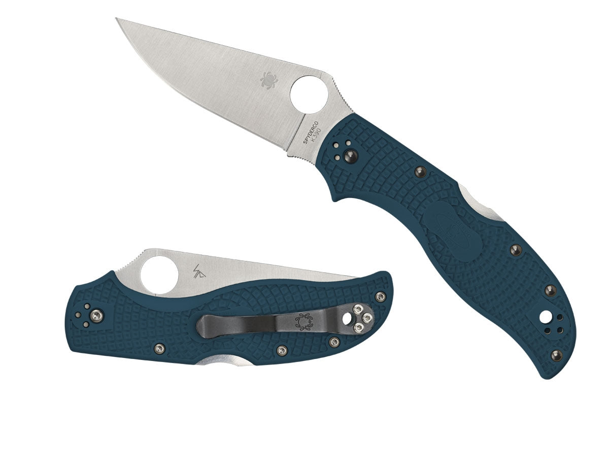 Spyderco Stretch 2 C90FP2K390 dettaglio lama K390 acciaio utensili e dorso dritto su FRN blu