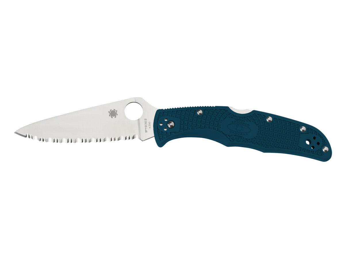 Spyderco Endura 4 C10FSK390 lama K390 seghettata piatta, manico FRN blu Bi-Directional Texture