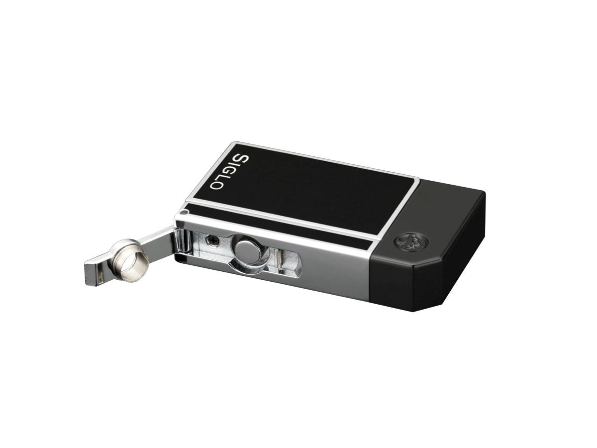 Siglo Chrome Lighter Obsidian Black dettaglio finestra serbatoio gas