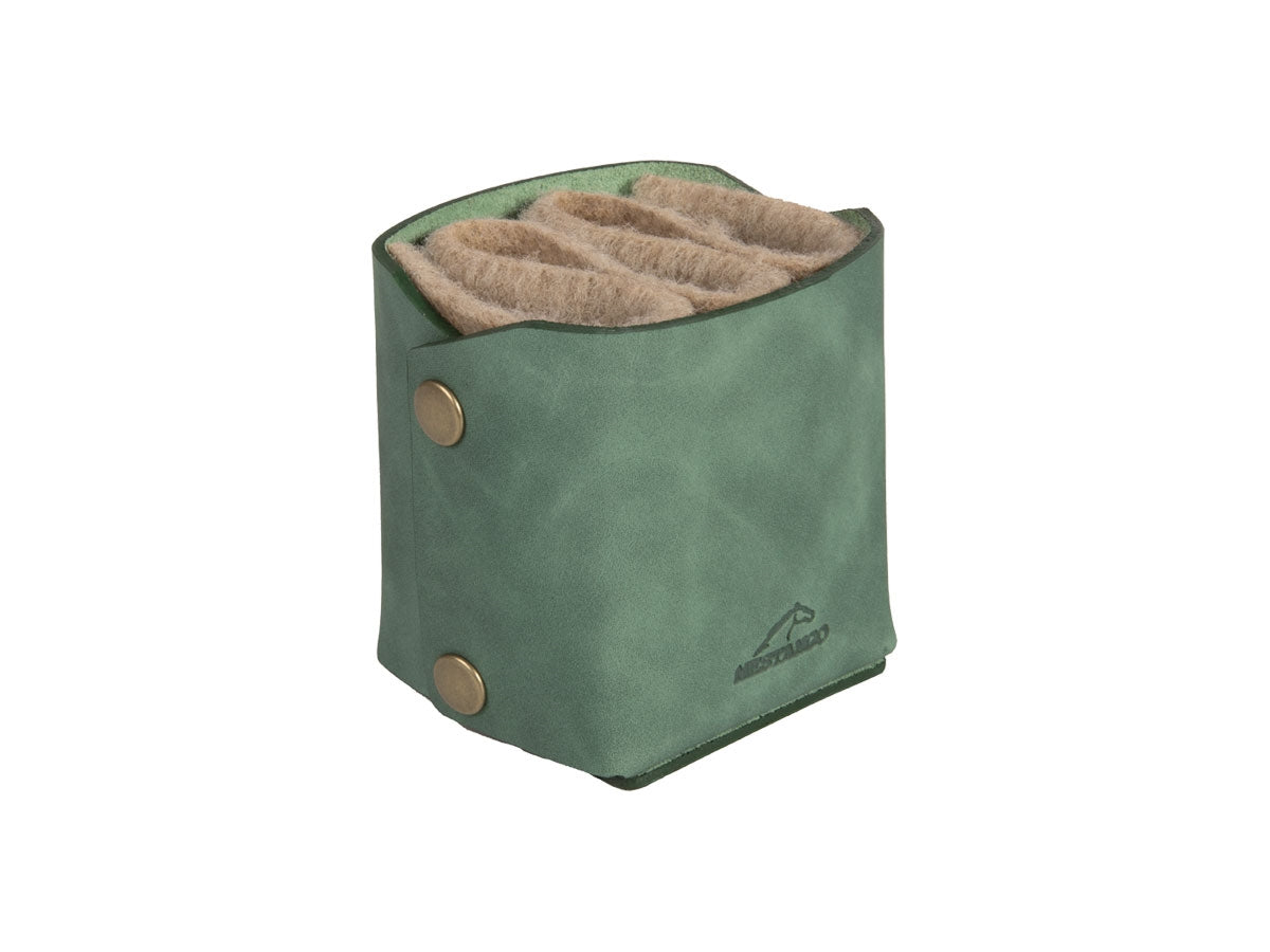 Portapenne Mestango 2221 in cuoio verde artigianale, 7x7x9h cm
