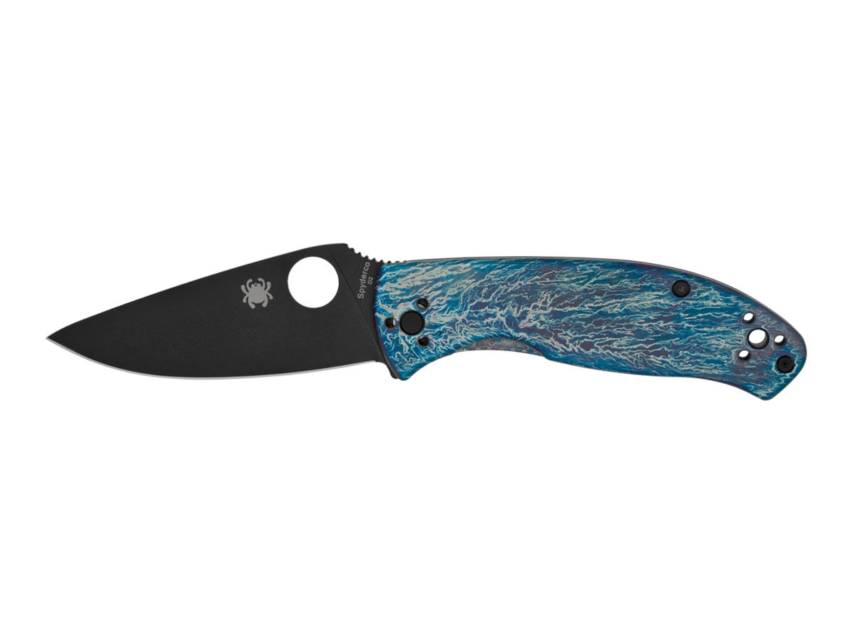 Spyderco Tenacious C122TIBLBKD2P manico titanio finitura Disarray, lama D2 nera