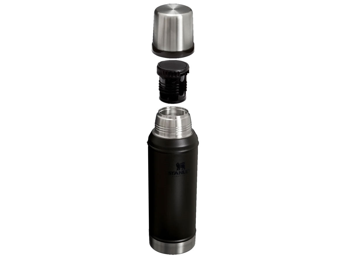 Stanley Classic Legendary 950ml Black 2.0 - tappo twist-and-pour e coperchio isolato