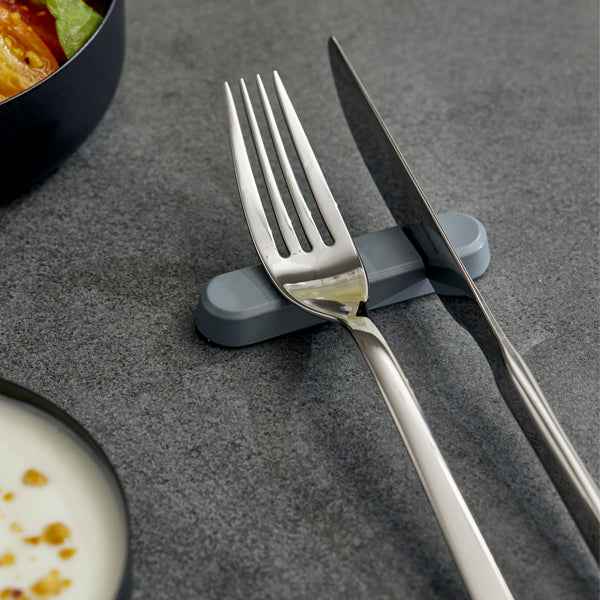 Poggiaposate - 8 x 2 x 1 cm - melamina - grigio - Leone - conf. 6 pezzi