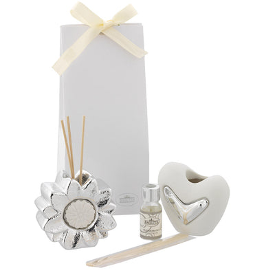 Bagutta Profumatore per Ambienti in Ceramica Gatto con Farfalla Bianco 8x4x8 cm