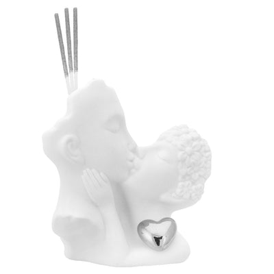 Bagutta Scultura Coppia che si Bacia con Cuore Argentato