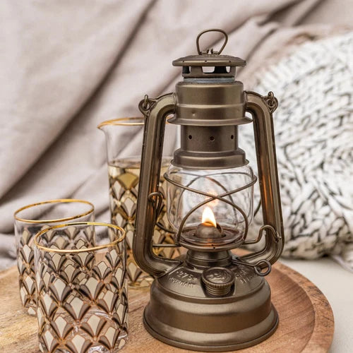 Feuerhand HURRICANE LANTERN BABY SPECIAL 276 (276-BRONZE) Bronze