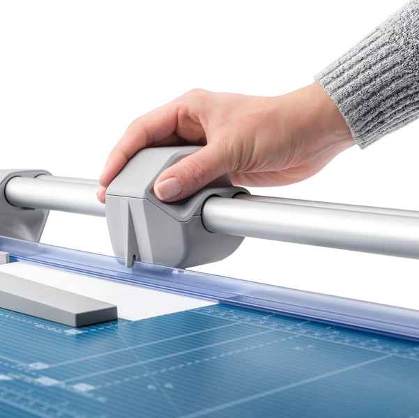 Taglierina a rullo professionale 550 - 55 x 36 cm - 360 mm - 20 fogli - blu/grigio - Dahle