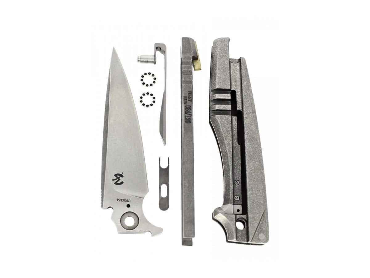Max Knives TORPEN IKE MKH04, dettaglio smontaggio senza attrezzi