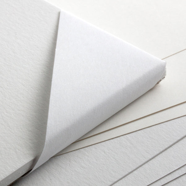 Cartoncino F4 - 70 x 100 cm - 220 gr - bianco - liscio - Fabriano - pacco 25 fogli