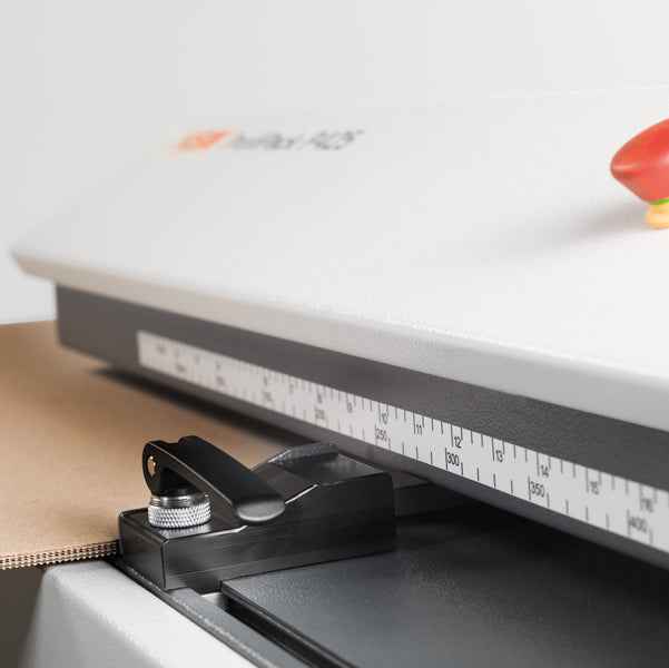 Macchina perfora cartoni Profipack P425 - stand-alone - HSM
