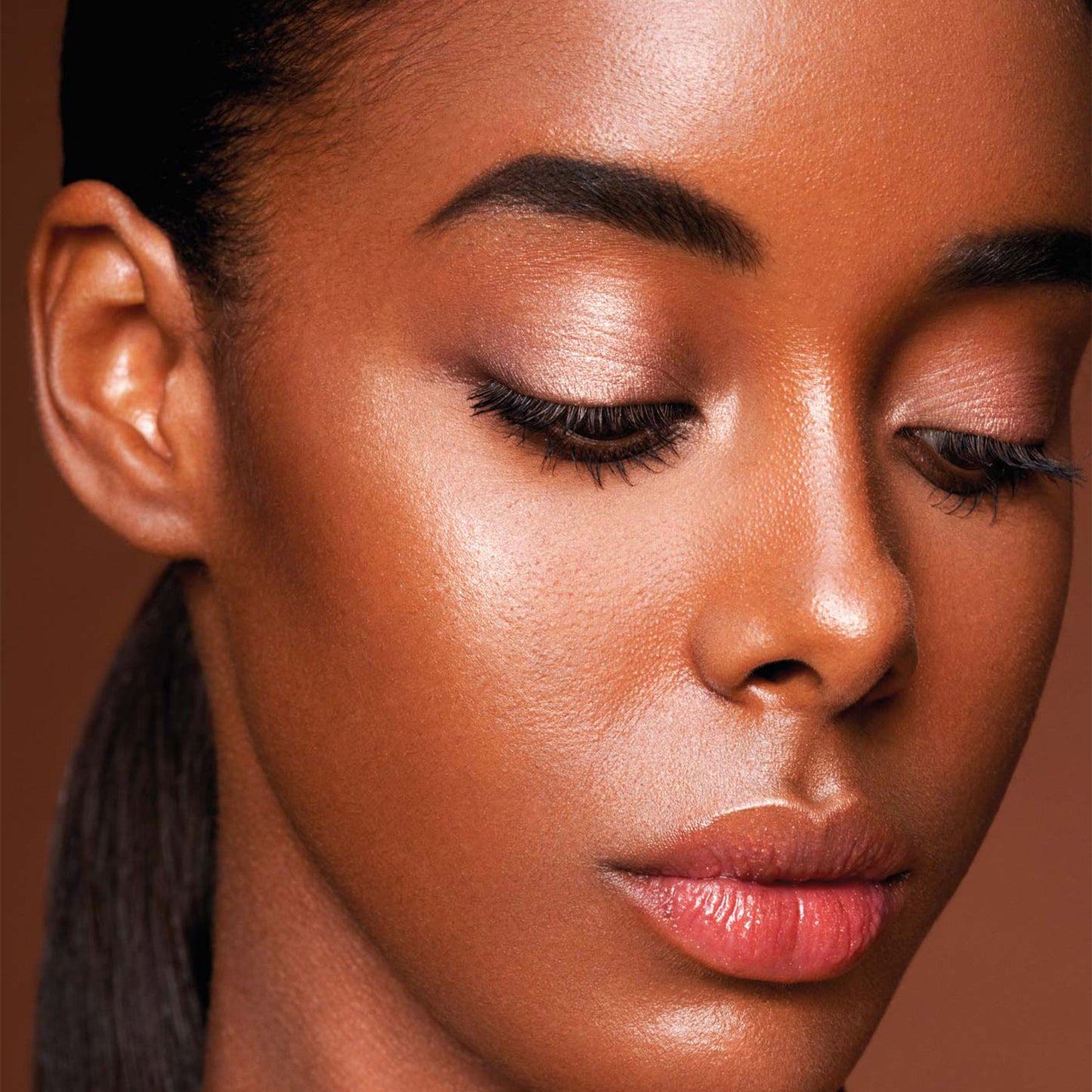 Astra Transformist Foundation+Concealer Mocha 18 ml  - 000069006N