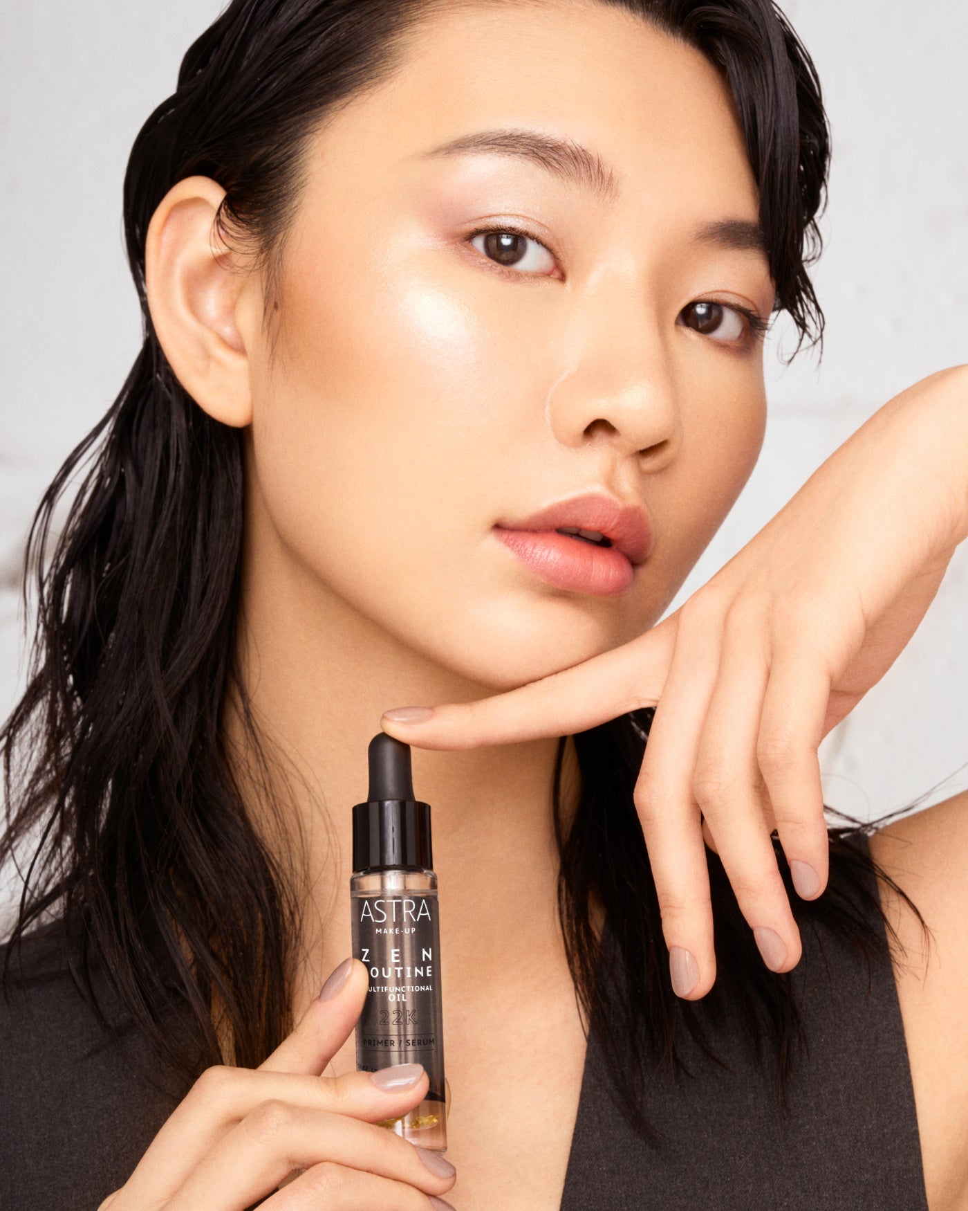 Astra Zen Routine Multifunctional Oil 22K Primer/Serum 13 ml  - 00003250001