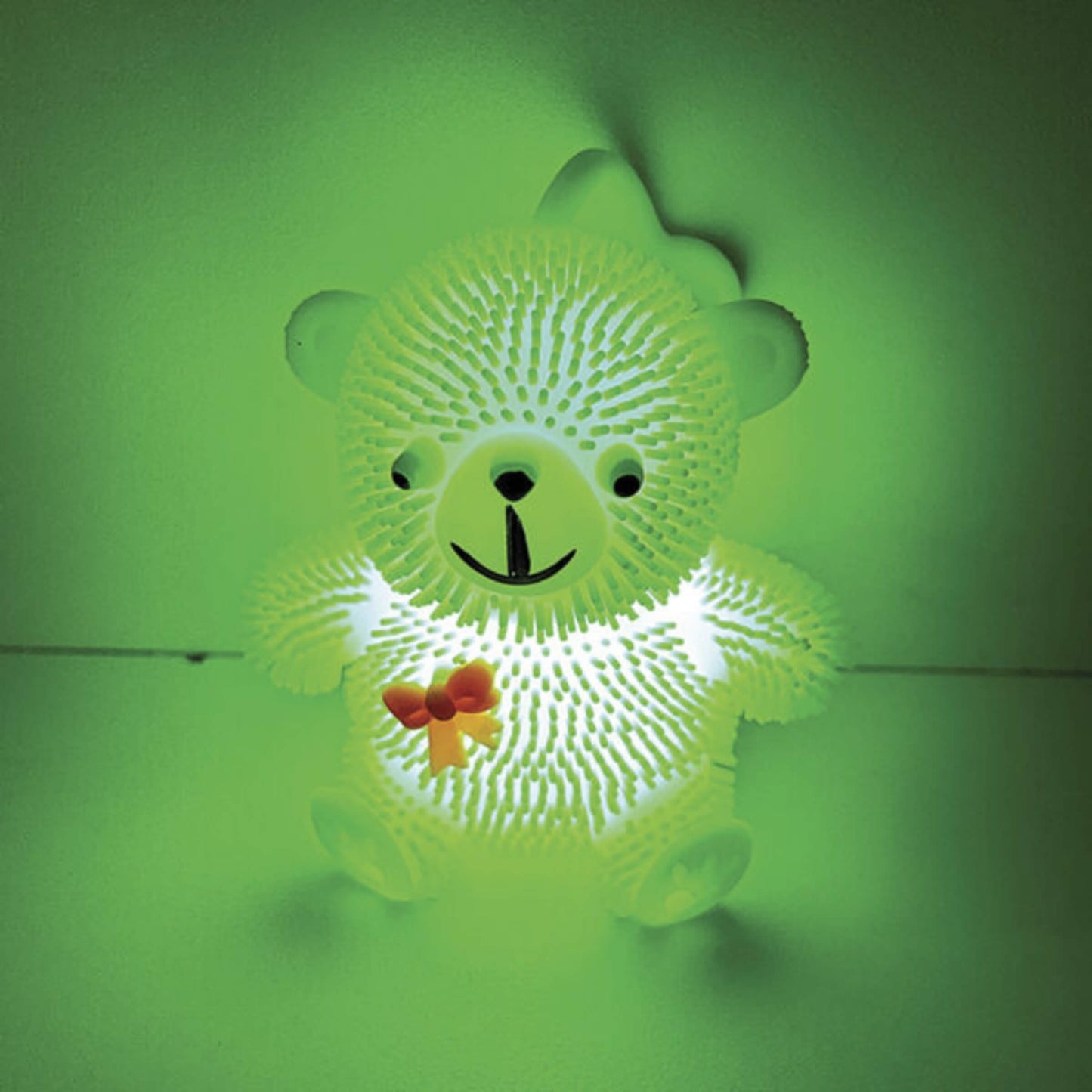 Display Orsacchiotto Luminoso con Caramelle 10 cm Appendibile (12PZ)