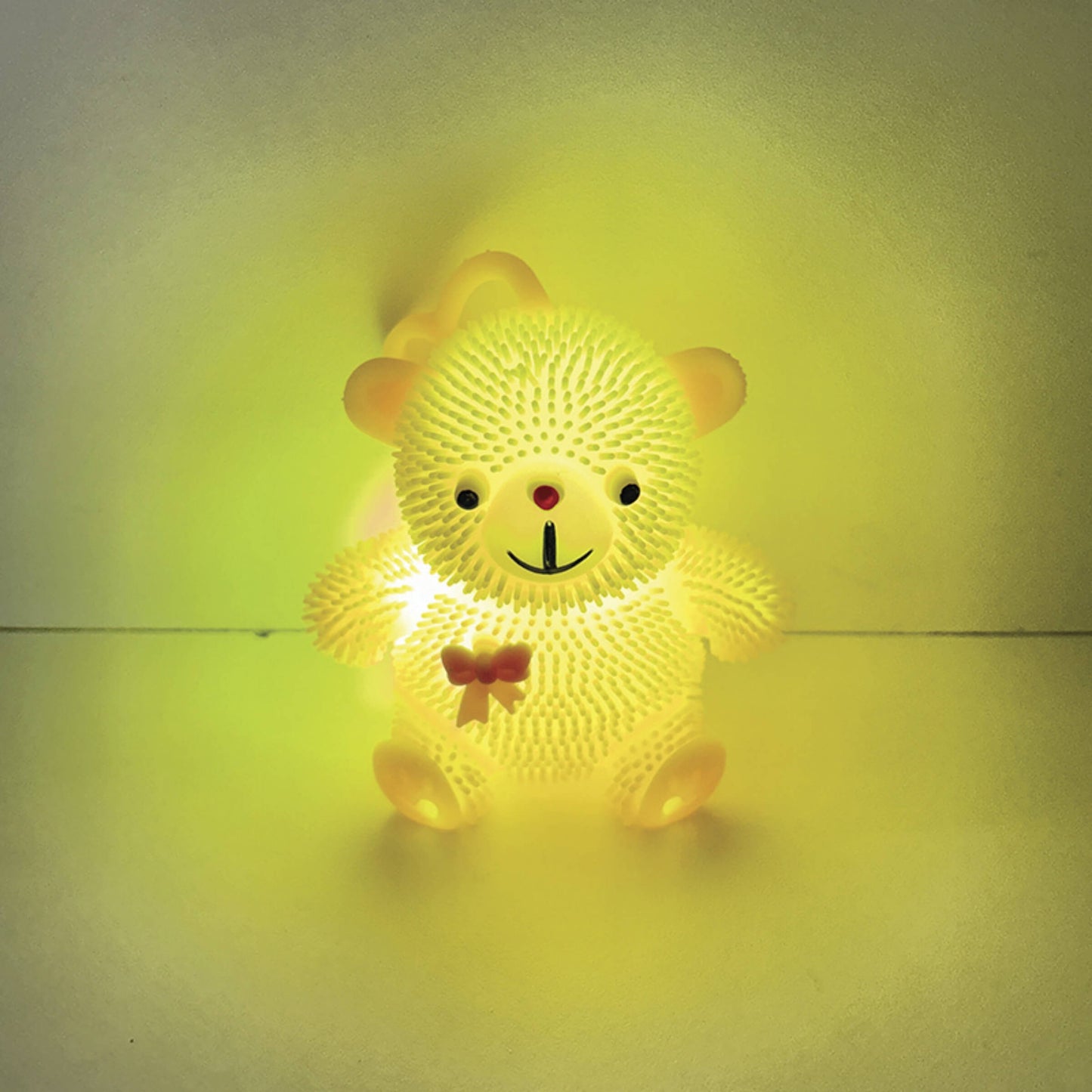 Display Orsacchiotto Luminoso con Caramelle 10 cm Appendibile (12PZ)