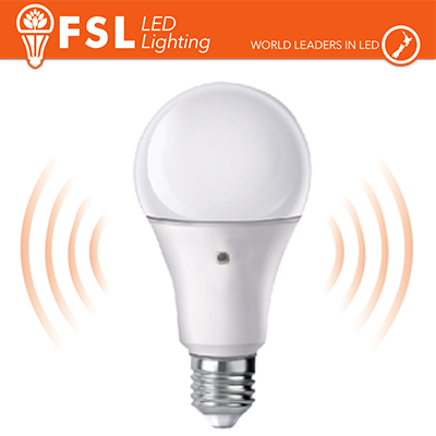 Lampada LED con Doppio Sensore Crepuscolare 9W 4000K