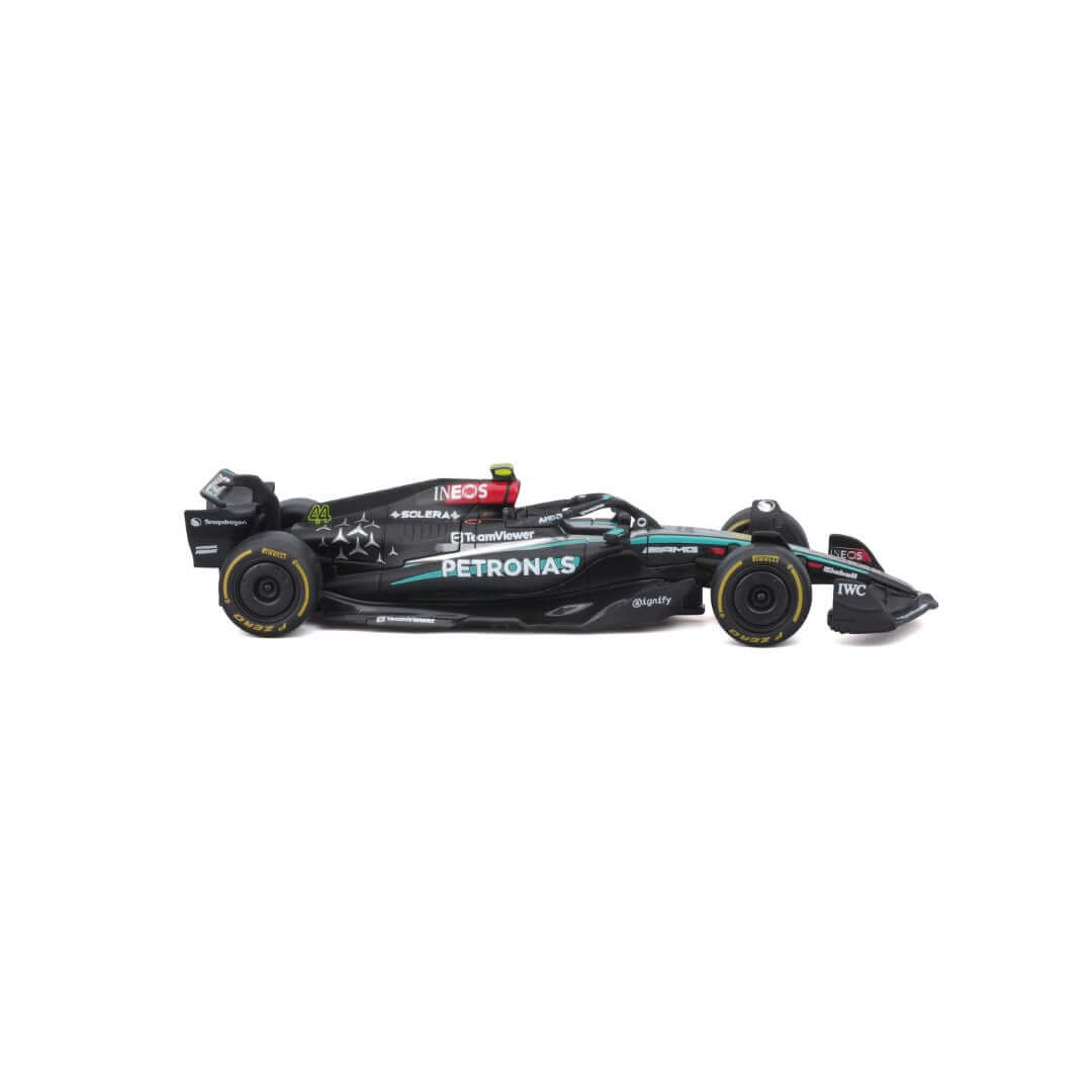 Mercedes F1 W15 E-Performance Bburago Scala 1:43 Diecast #44 Lewis Hamilton F1 2024 - 18-38208H