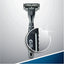 Dettaglio testina Gillette Mach3 con 3 lame DuraComfort e striscia lubrificante
