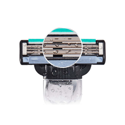 Gillette Mach3 testine ricambio dettaglio tripla lama affilata confezione da 4