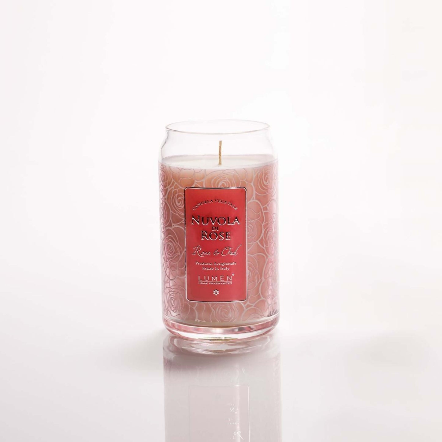 Dettaglio giara vetro candela Lumen Nuvola di Rose 300 ml fondo caldo legnoso