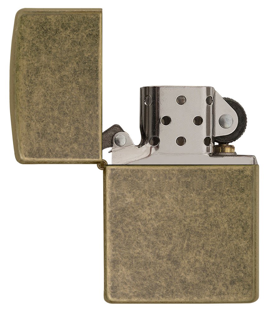Dettaglio finitura ottone anticato e meccanismo accendino Zippo 201FB