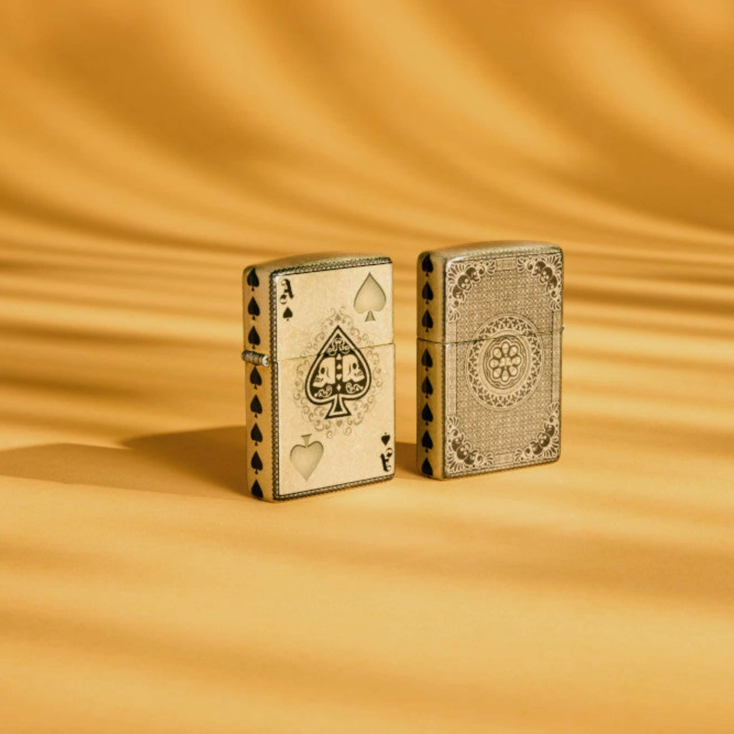 46388 ACCENDINO ZIPPO ACE OF SPADE DESIGN GOLD 360