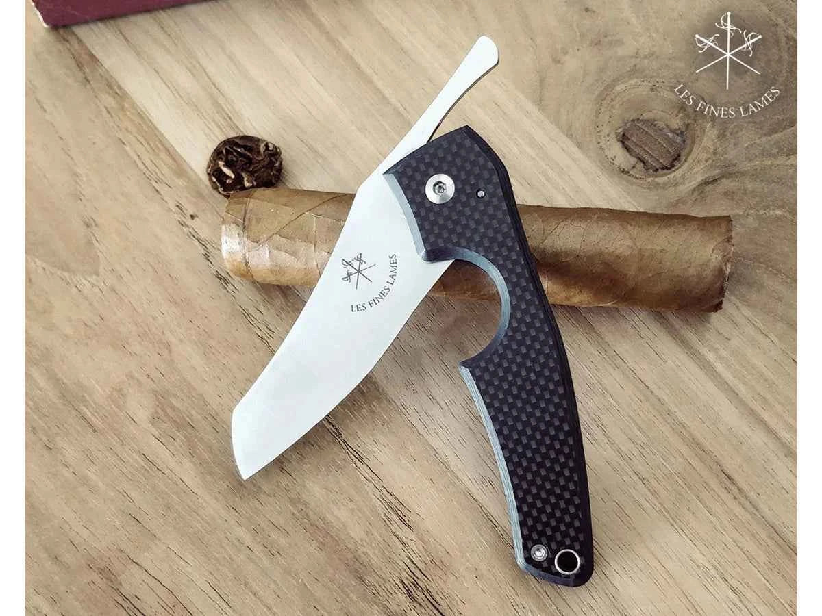 Les Fines Lames TAGLIASIGARI LE PETIT CARBON FIBER