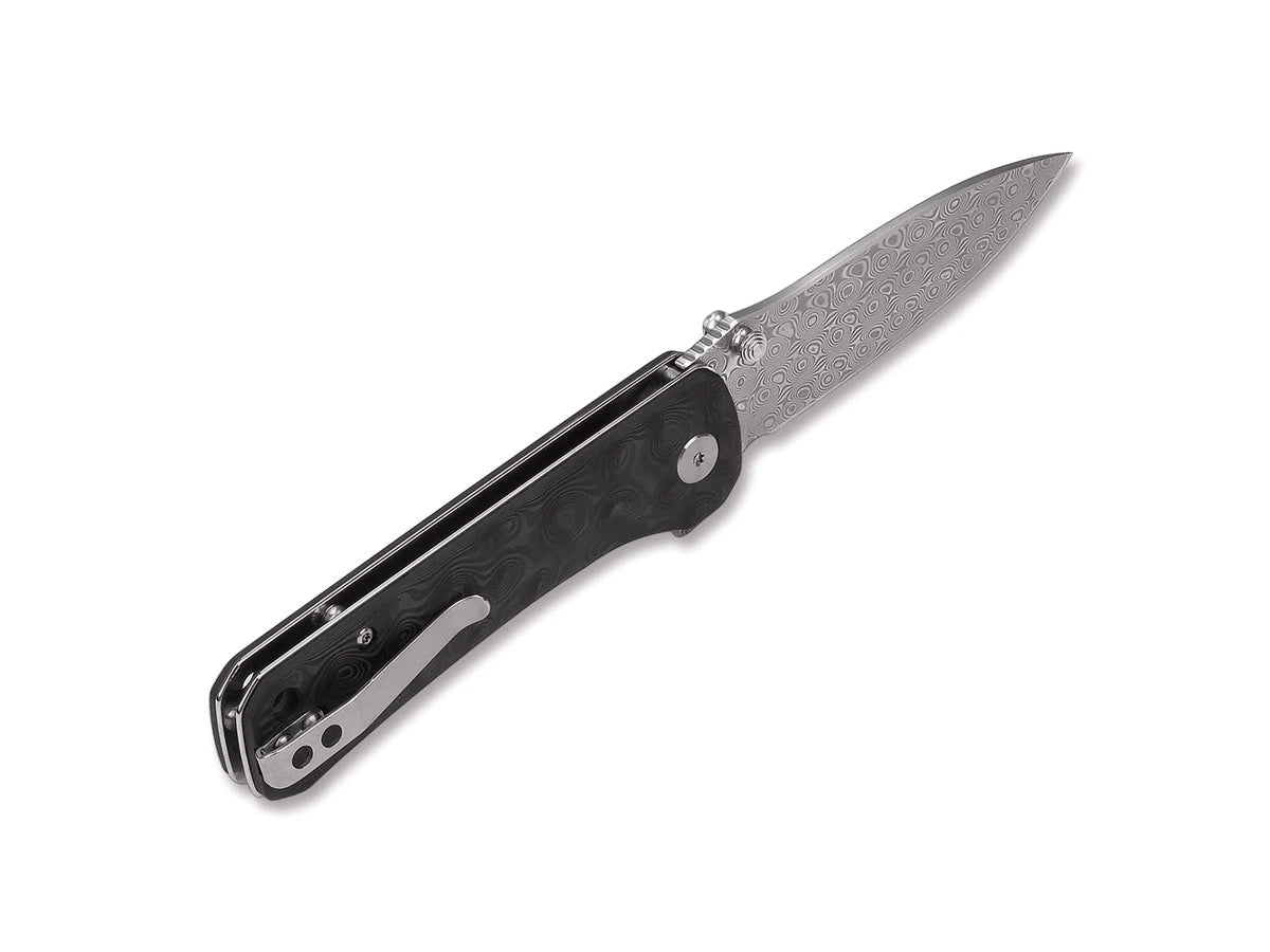 Dettaglio lama Damascus QSP Hawk CF marmorizzata nera 8,2 cm